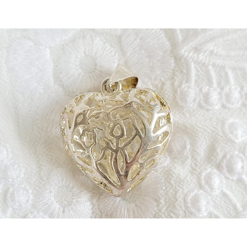 Coquette Heart Pendant Filigree Open Work Silver Tone Romantic Ornate Boho 21736